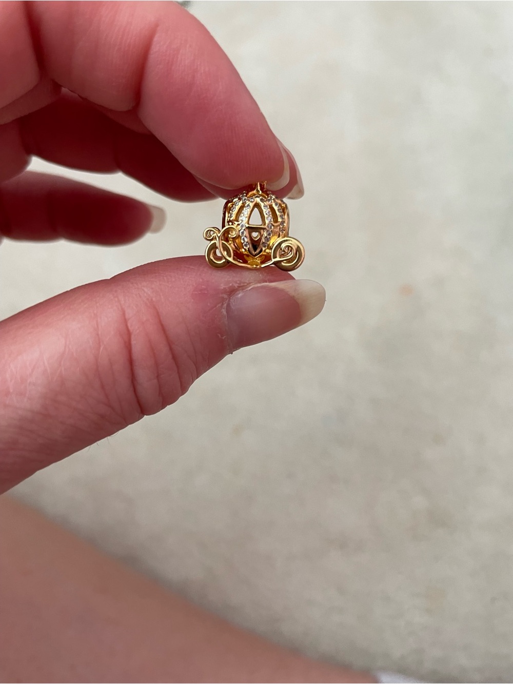 Pandora Disney Park Exclusive Cinderella Coach